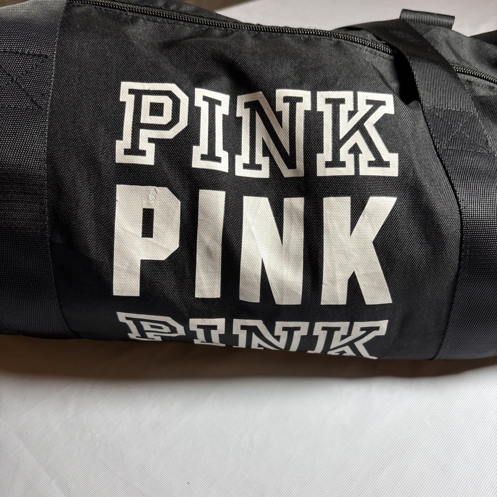 NEW PINK Victorias Secret Medium Duffle Bag Black White Zip Shut #0073